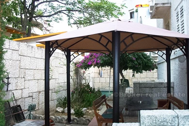 Zařízený a vybavený apartmán k pronájmu