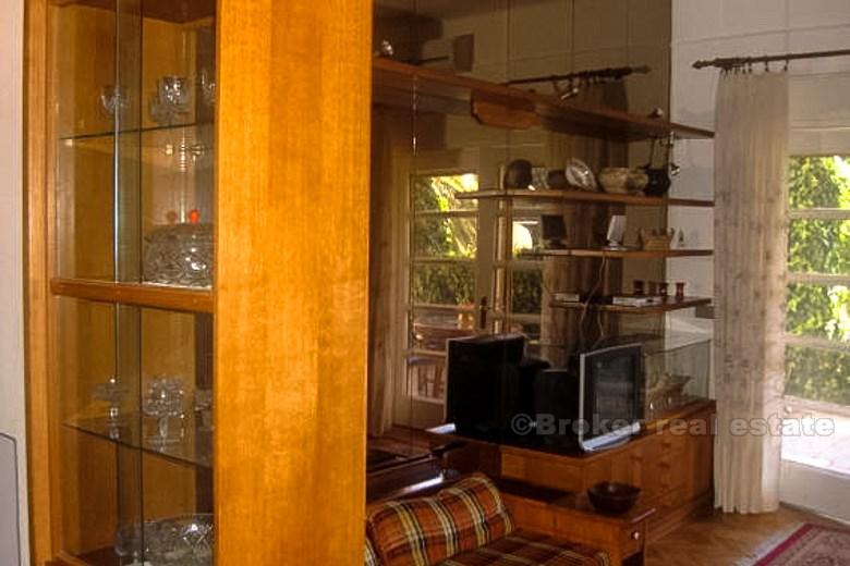 Appartement meublé et équipé, à louer