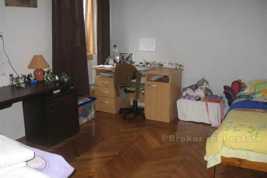 Stan u samom centru Splita, prodaje se