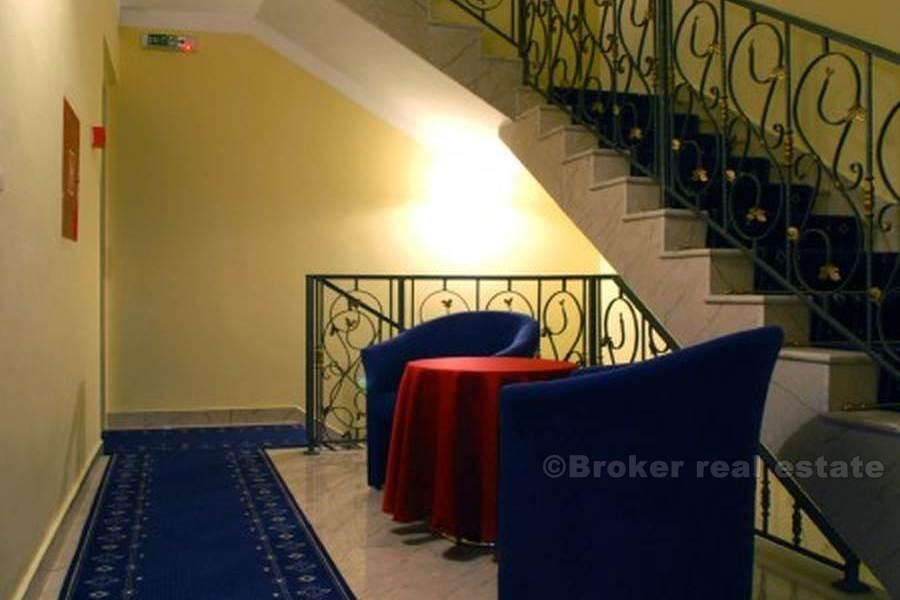Hotel na vynikajícím místě, na prodej
