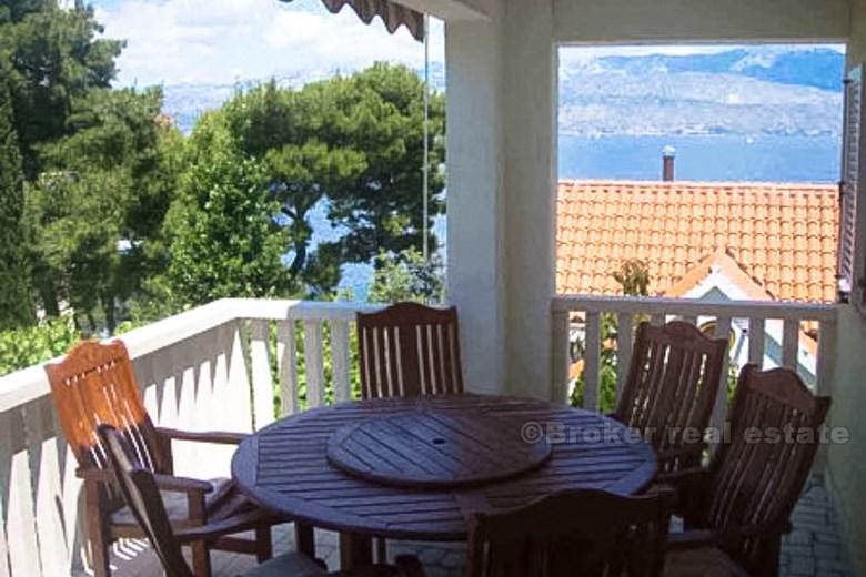 House with two apartments, close to the sea