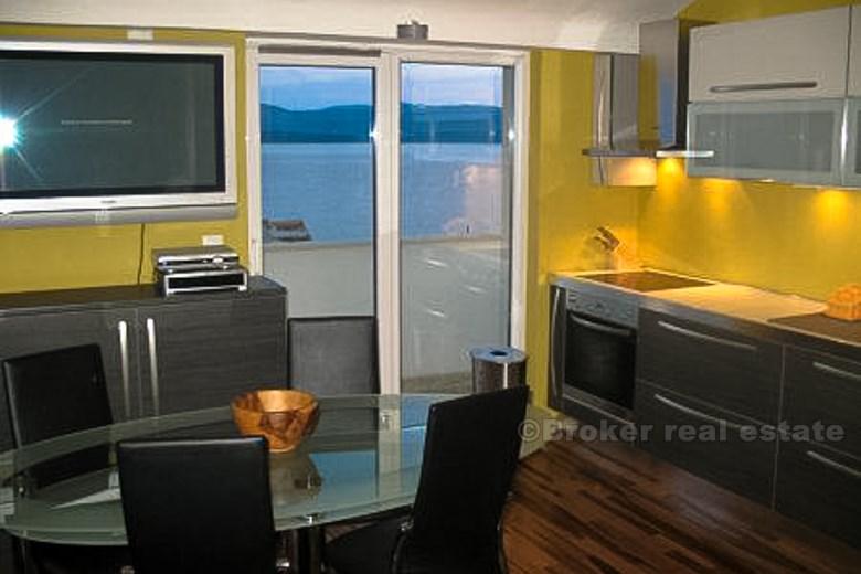 Beautiful apartment on 2 stories, for sale