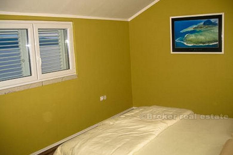 Beautiful apartment on 2 stories, for sale