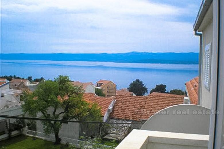 Prekrasni dvoetažni apartman na otoku Braču