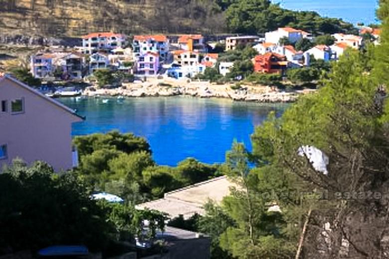 Dům s 5/8 volnými byty k prodeji