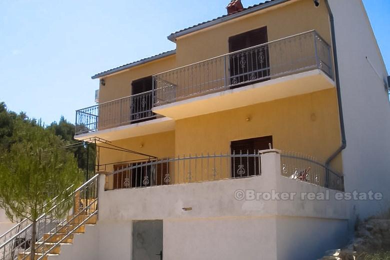 Maison de front de mer à vendre sur l'île de Brac