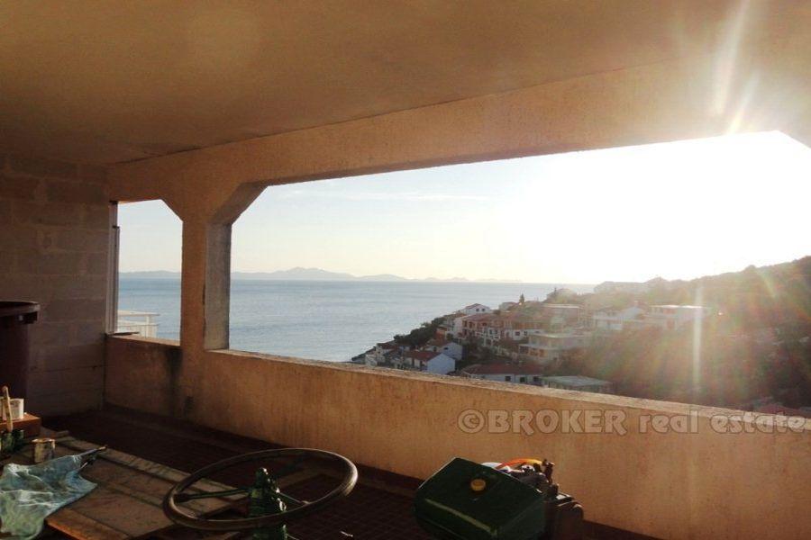 Apartament 100 metrów od morza, na sprzedaż