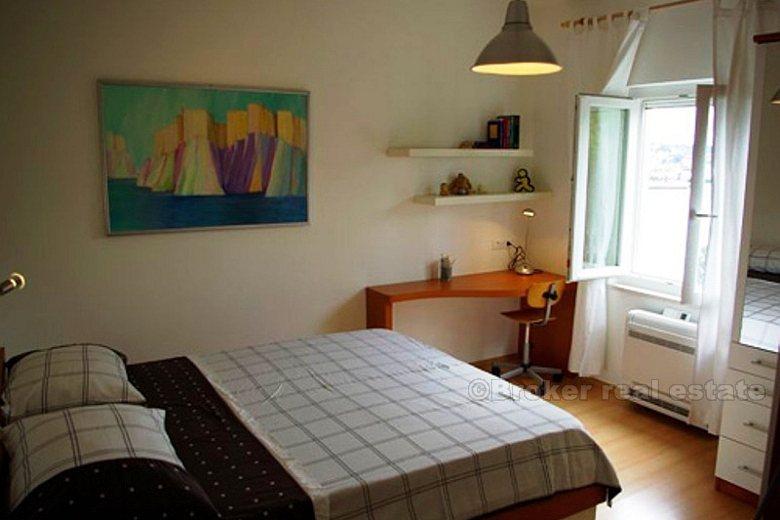 Belle villa moderne, à vendre