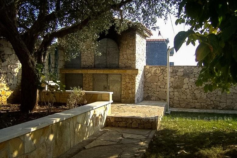 Beautiful family house with 4 separated apartments