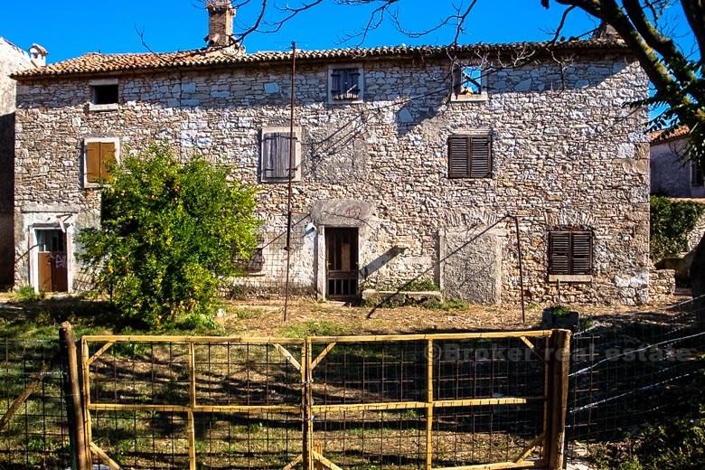 Authentic stone house, for sale