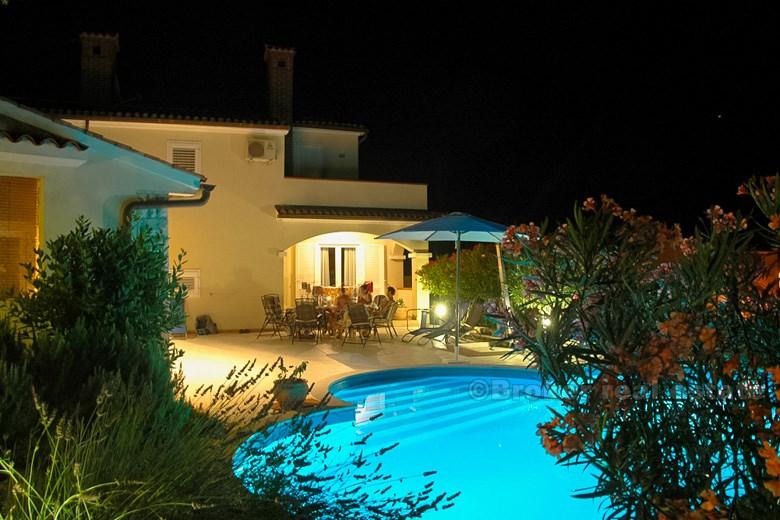 Villa mit Schwimmbad, zum Verkauf