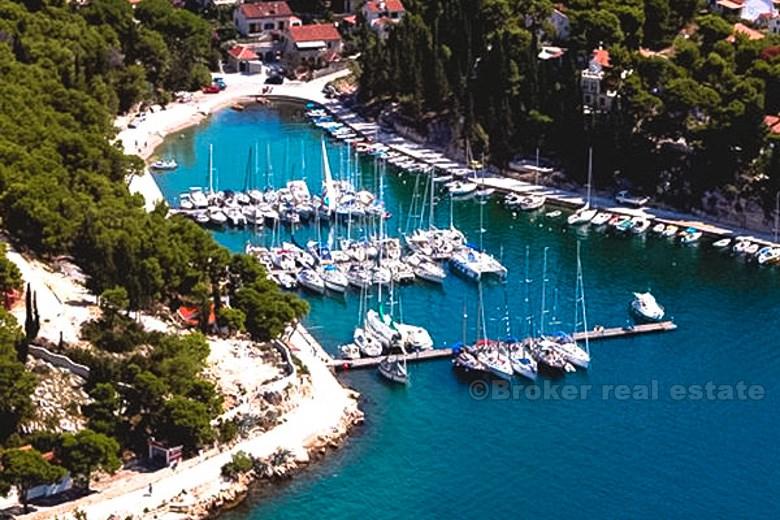 Wohnung mit 2 Zimmern, zu verkaufen