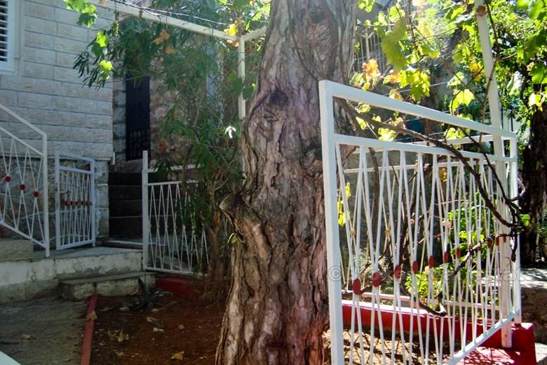 Attraktive huset første raden til sjøen, for salg