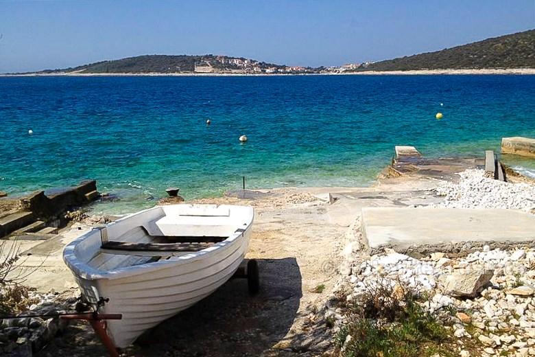 Prekrasna mala kamena kuća, na prodaju