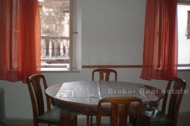 Krásný autentický kamenný dům na prodej