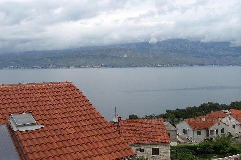 2 nově zrekonstruované apartmány s výhledem na moře, k prodeji