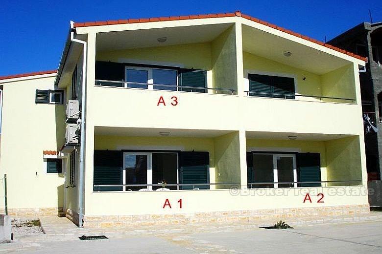 Deux appartements, à vendre