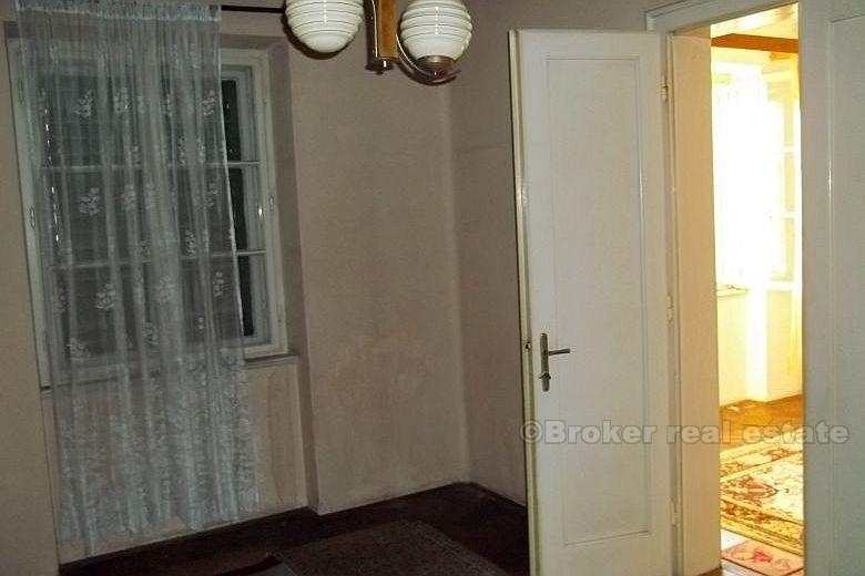 Lägenhet nära centrum av staden