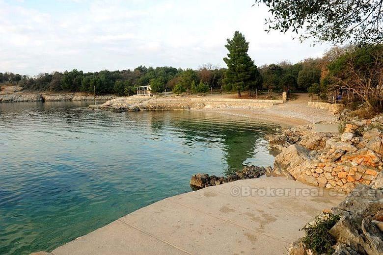 Dům na 3 podlažích, na prodej