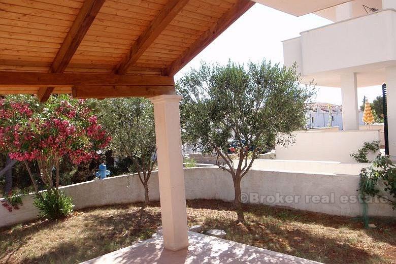 Appartamento di 50 m2 con un giardino