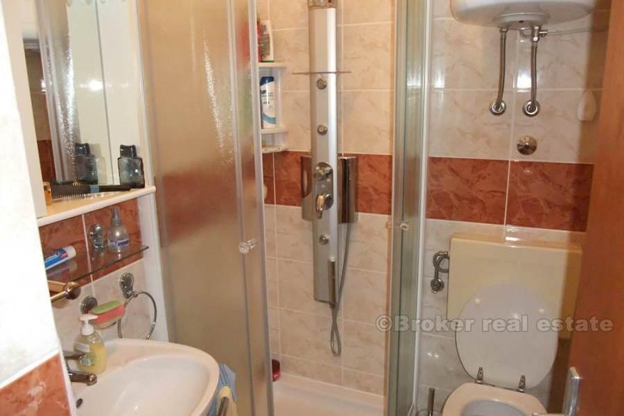 Apartament z 2 sypialniami, na sprzedaż