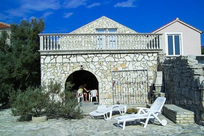 Maison sur emplacement super attractif, à vendre