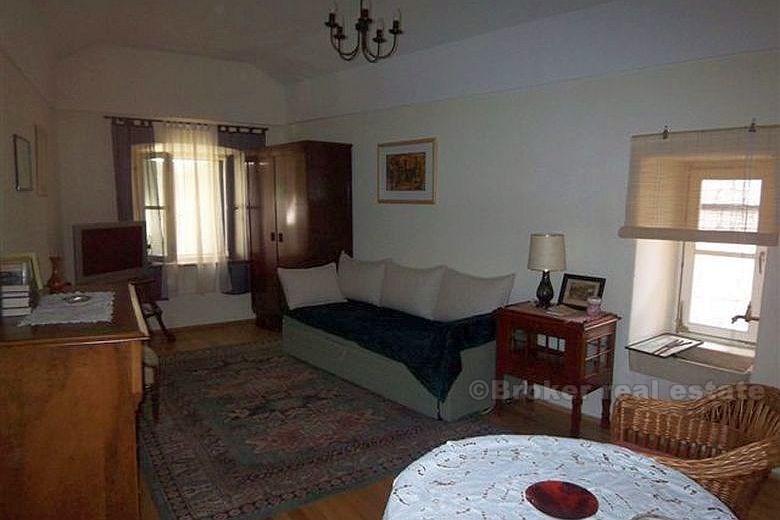 Fully renovated apartment, for sale