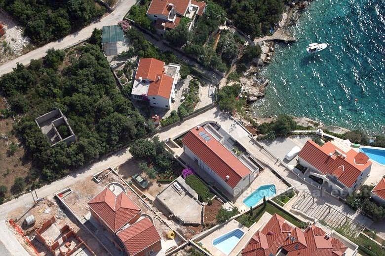 Belle villa de 3 étages