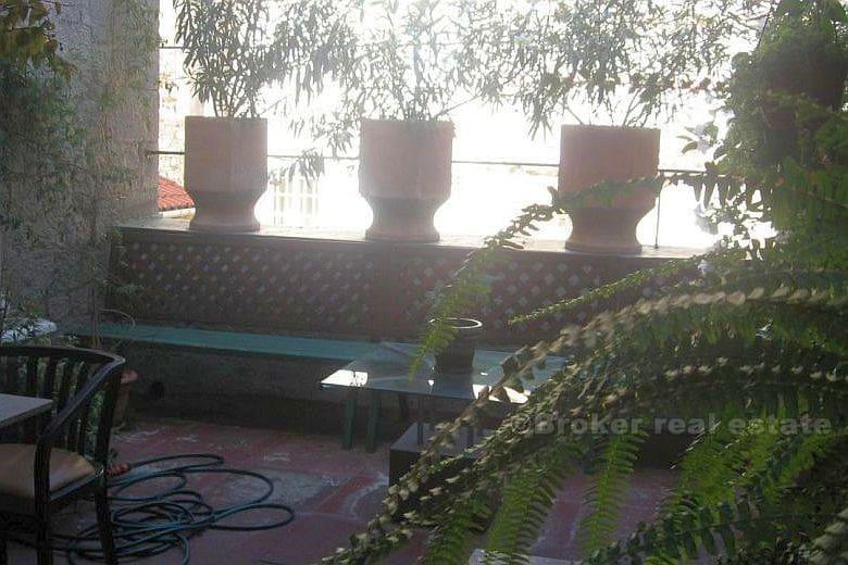 Krásný zrekonstruovaný byt