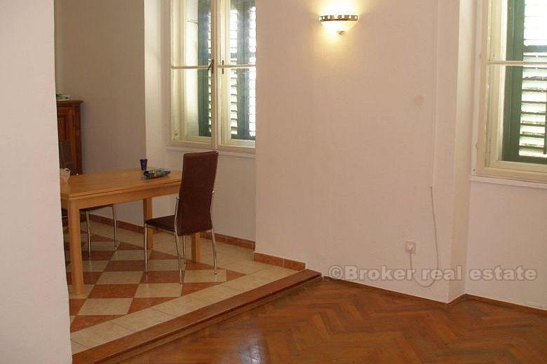 Flat i sentrum av byen