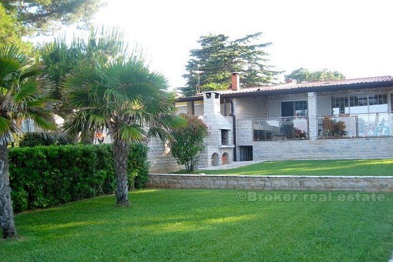 Casa con 110 m2 di superficie abitabile