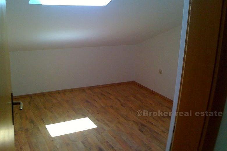 Apartmán s 3 pokoje, na prodej