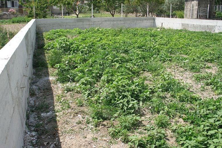 Appartamento al piano terra, in vendita