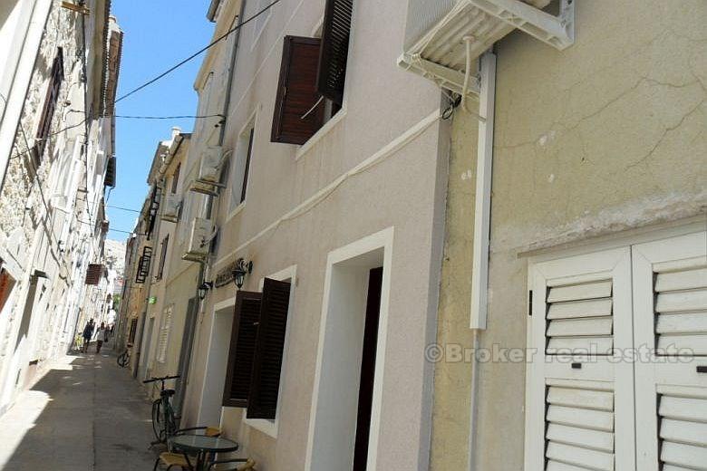 Appartement en centre-ville, à vendre