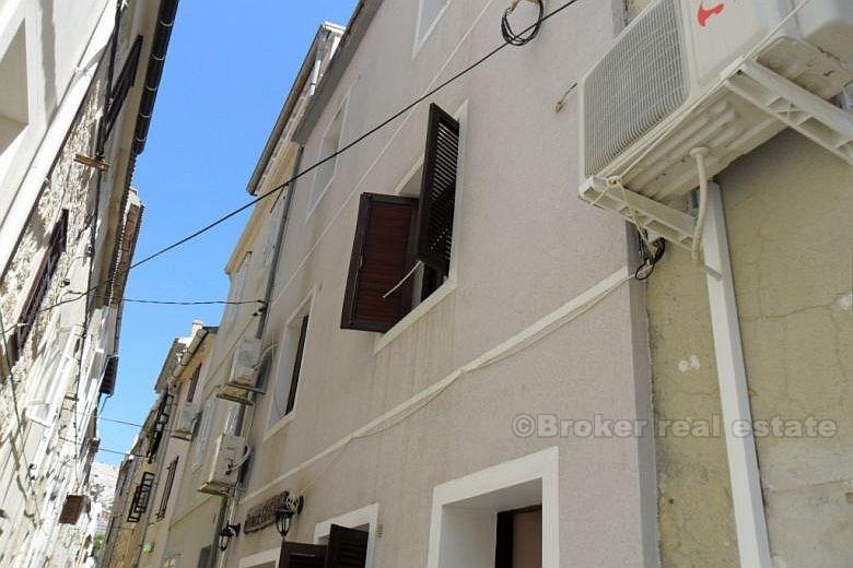 Appartement en centre-ville, à vendre