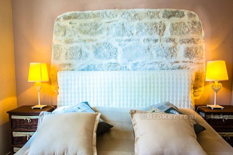 Nově zrekonstruovaný byt k pronájmu