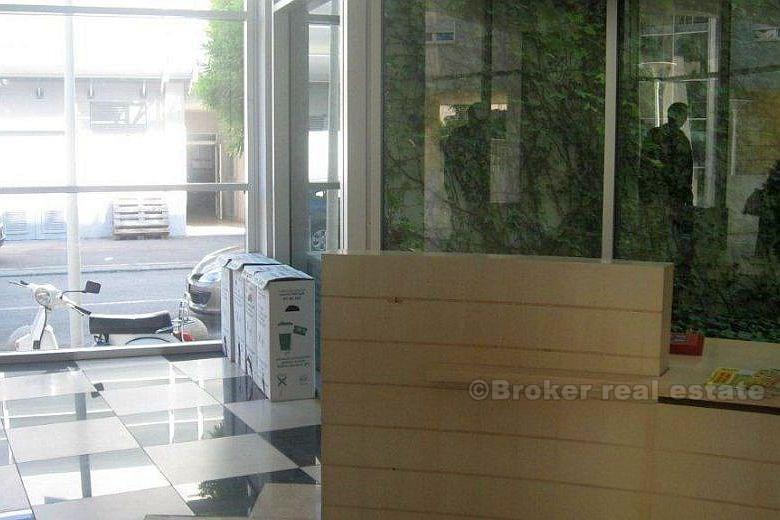 Piękny apartament z dwoma sypialniami, na sprzedaż