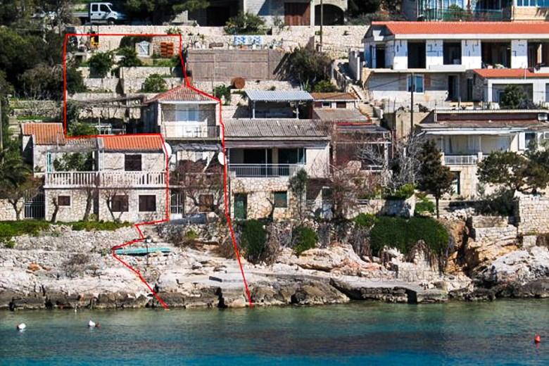 3-stöckiges Haus auf 120m2, zum Verkauf