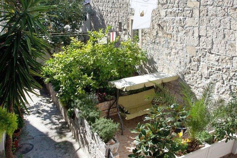 Luksus renovert steinhus, til salgs