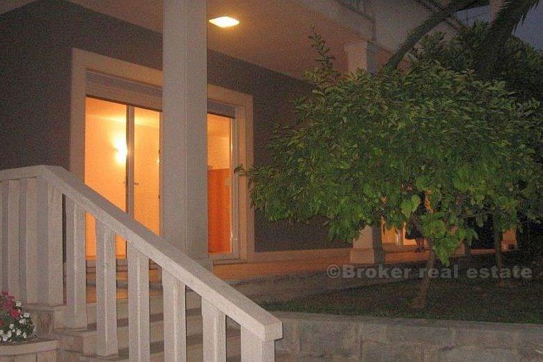 Commercial space on the ground floor, rented out