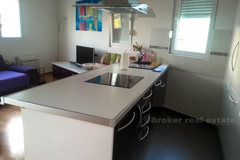 Apartament z dwiema sypialniami, na sprzedaż