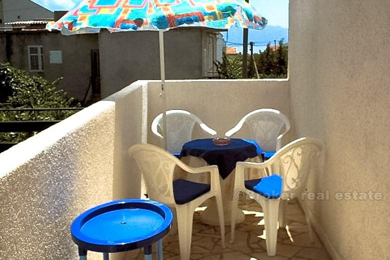 Maison avec deux appartements, à vendre