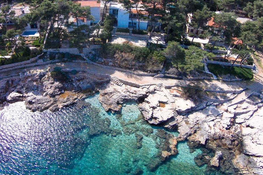 Appartamento con una camera da letto in prima fila al mare