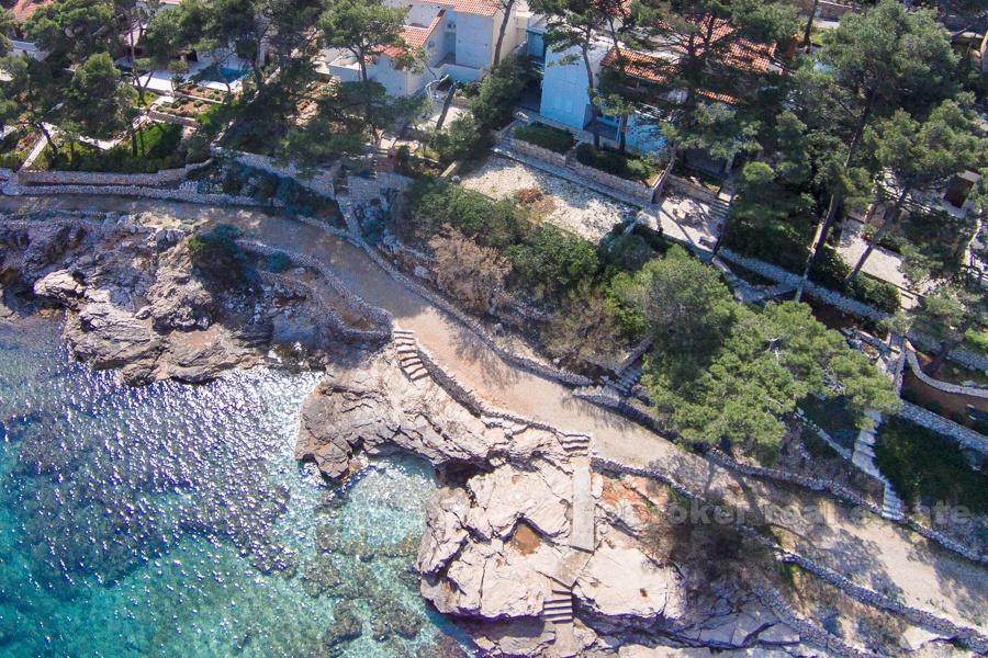 Appartamento con una camera da letto in prima fila al mare