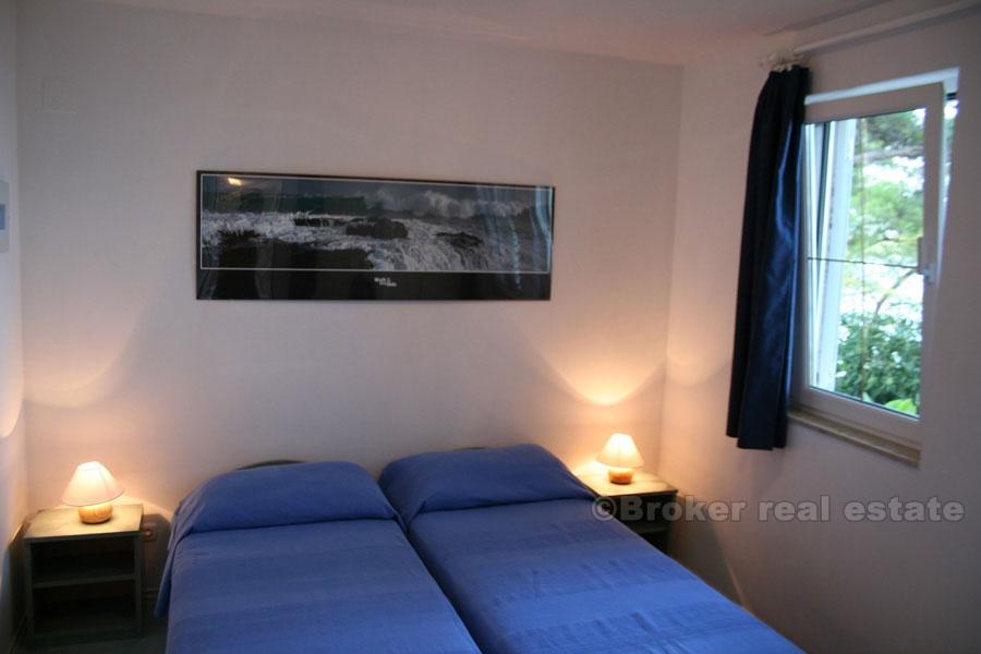 Dwupokojowe mieszkanie w pierwszym rzędzie do morza