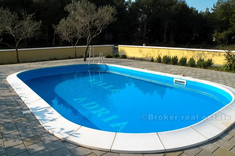 Hotell i populært turistmål, for salg