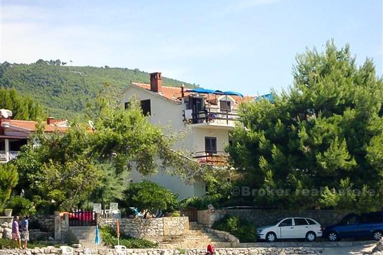 La maison de 250 m², deuxième rangée de la mer, à vendre