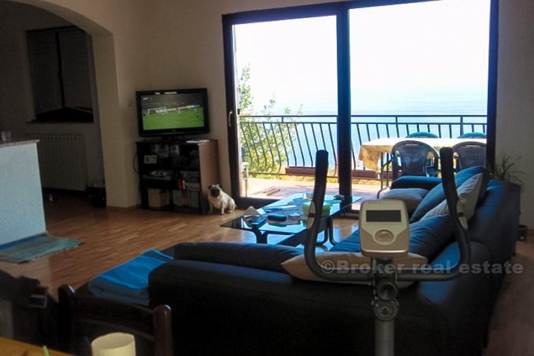 Familienhaus mit Meerblick, zum Verkauf