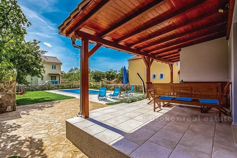 Villa i et rolig sted, for salg