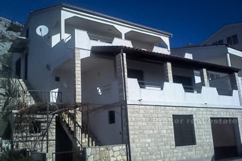 Casa con vista sul mare, per la vendita